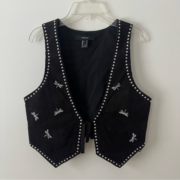 Forever 21 Jackets & Blazers - Forever 21 Tie Front Cropped Vest Dragonfly Black Silver Studs Small Rodeo